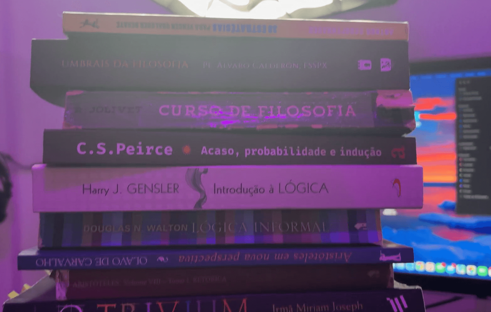 Quanto de livros você economiza vendo esse curso: